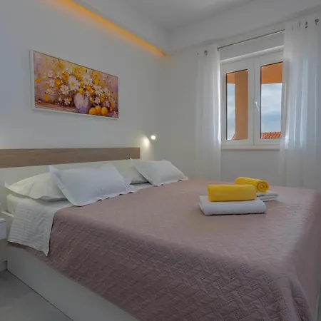 Apartment Tatjana Dominis *