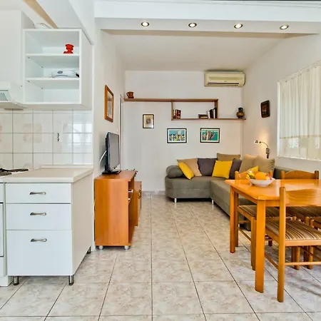 Tatjana Dominis Apartment *