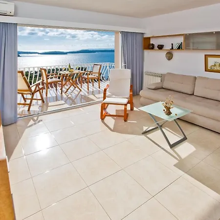 Apartman Tatjana Dominis *