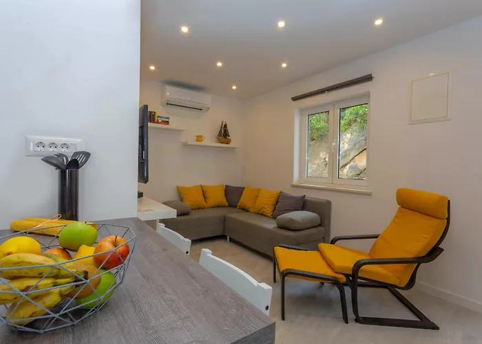 アパート Tatjana Dominis フヴァル