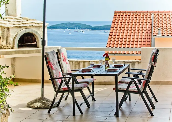 Tatjana Dominis アパート *